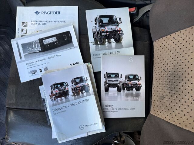 Sonderausbau-Transporter UNIMOG U400 mit Breining U2000 Bitumenspritze + Besen