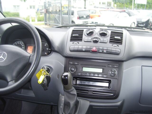 Minibus Mercedes-Benz Vito 111 CDI