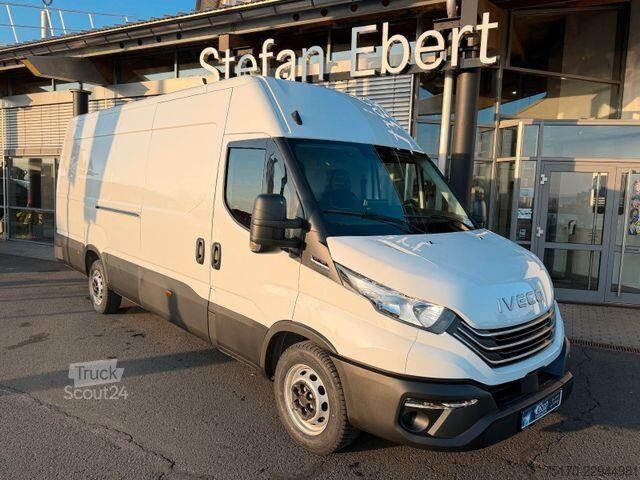 Kombi s vysokou strechou Iveco Daily 35S18 HA8 *R4.100mm*Automatik*Kamera*ACC*