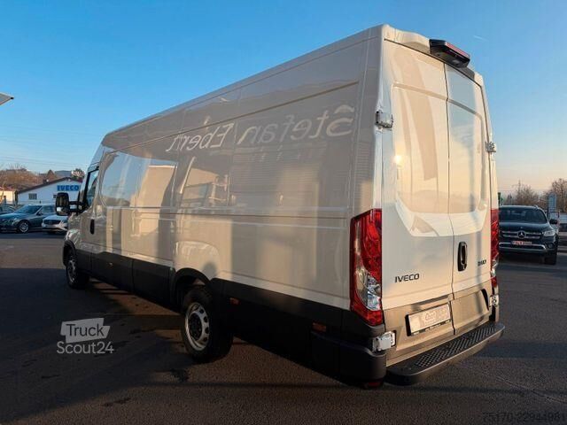 Kombi s vysokou strechou Iveco Daily 35S18 HA8 *R4.100mm*Automatik*Kamera*ACC*