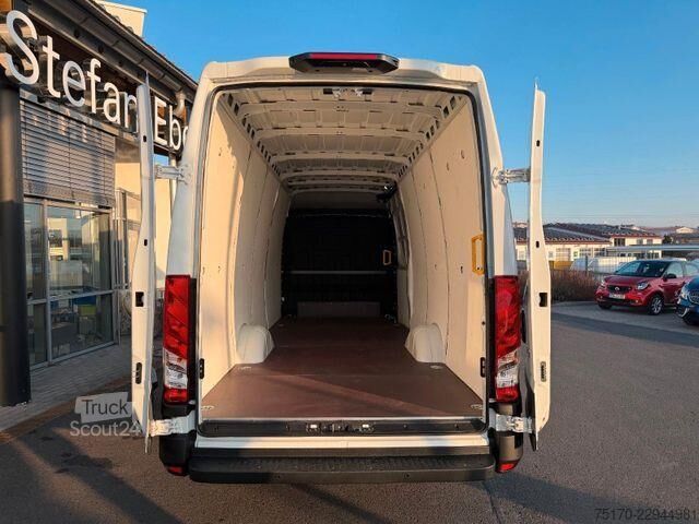 Kombi s vysokou strechou Iveco Daily 35S18 HA8 *R4.100mm*Automatik*Kamera*ACC*