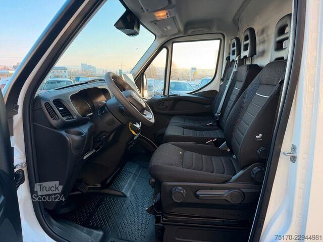 Kombi s vysokou strechou Iveco Daily 35S18 HA8 *R4.100mm*Automatik*Kamera*ACC*