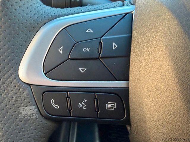 Kombi s vysokou strechou Iveco Daily 35S18 HA8 *R4.100mm*Automatik*Kamera*ACC*