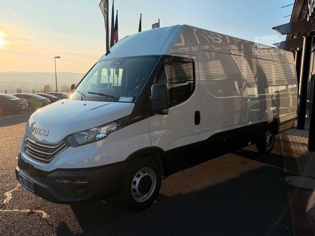 Kombi s vysokou strechou Iveco Daily 35S18 HA8 *R4.100mm*Automatik*Kamera*ACC*