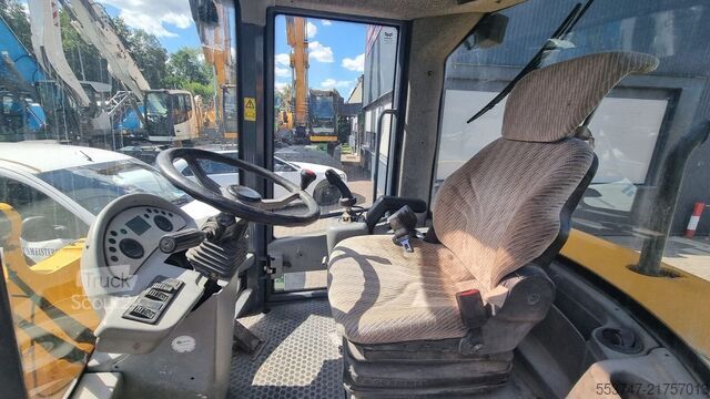 Τροχοφόρος φορτωτής Terex TL 80