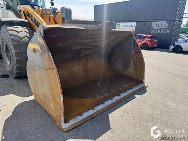 Φορτωτής με ελαστικά Liebherr L 576 X POWER