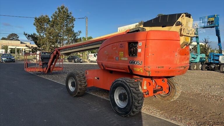 Elevador de lança telescópica JLG 660 Sj (22m)