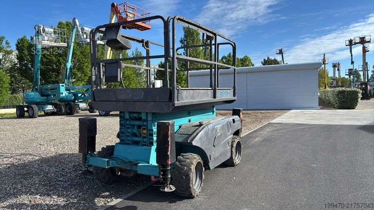 Mesa elevatória de tesoura Haulotte Compact 12 Dx (12m)