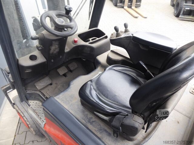 Frontgaffeltruck Linde E20PH-02