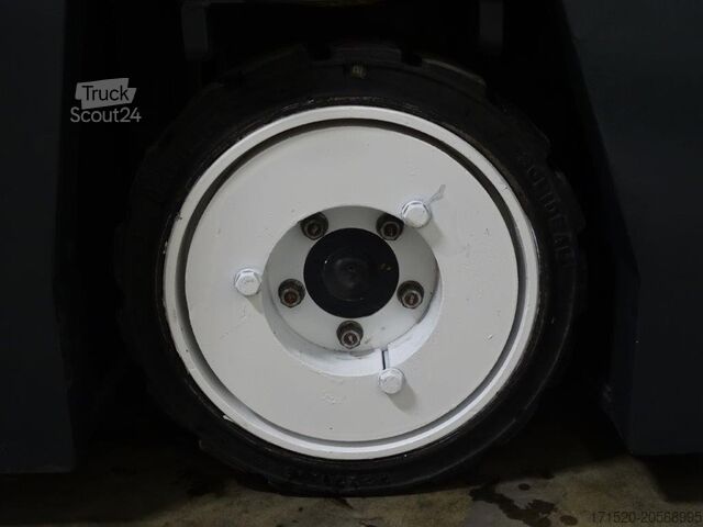 4-vejs gaffeltruck Combilift C3000CBE - TRIPLEX