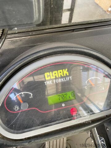 Chariot élévateur frontal Clark GTS25D nur 707 Std.