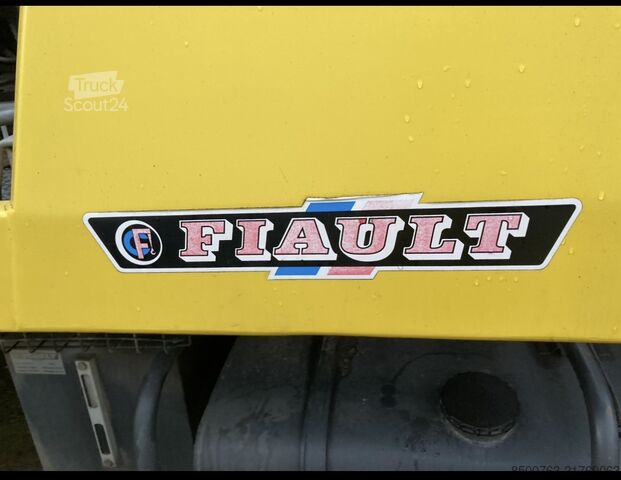 Grúa de remolque Renault Dépanneuse automobile