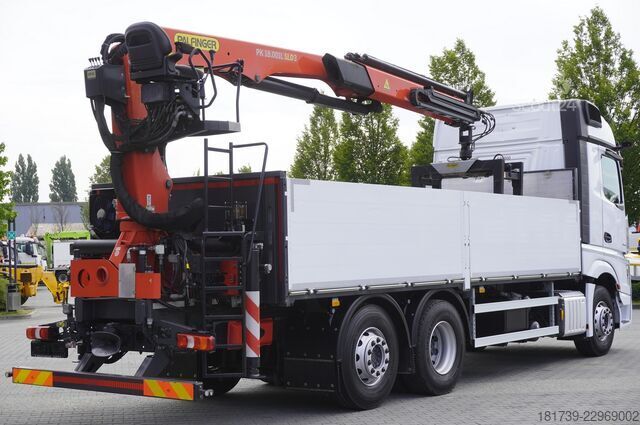 منصة مع رافعة Mercedes-Benz Actros 2545 MP5 / 90 tho. km / Palfinger