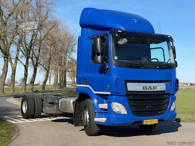 Fahrgestell mit Fahrerhaus DAF CF 250 CF250.19 EURO6. Chassic cabine