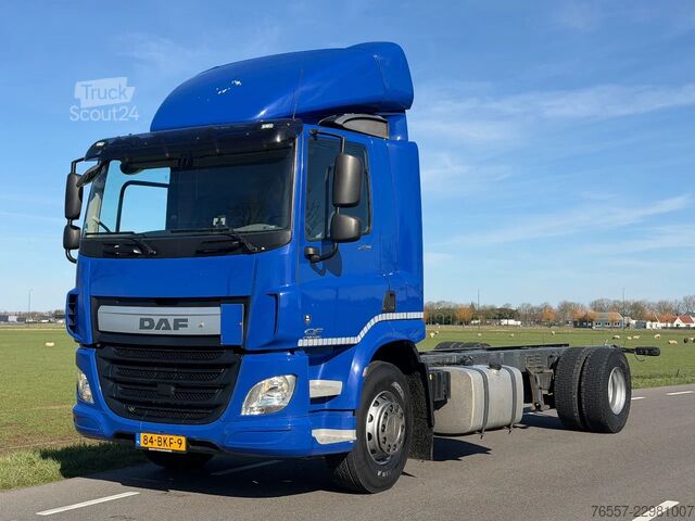 Fahrgestell mit Fahrerhaus DAF CF 250 CF250.19 EURO6. Chassic cabine