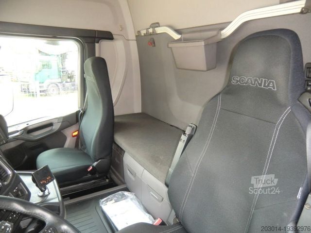 Kølebil SCANIA R450 Kühlkoffer 6x2 Lenkachse Retarder LBW