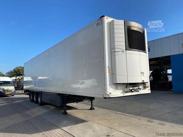 Schmitz Cargobull SCB*S3B Frigo / Vector 1550 / BPW / Yükleme Rampası Schmitz Cargobull SCB*S3B Frigo / Vector 1550 / BPW / Laadklep