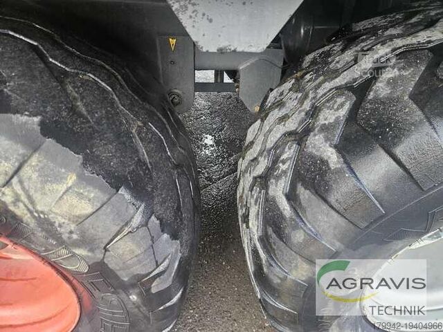 Remorque autochargeuse Claas QUANTUM 3500 P