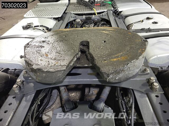 Kötet SZM DAF XF 480 4X2 SC Mega 2xTanks Standklima