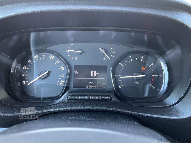 Carrinha de tejadilho alto Peugeot Expert 1.5 BlueHDI Marge BTW en BPM vrij!! Airc...