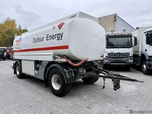 Remolque cisterna  2- Achs Stokota / 22.050 Liter