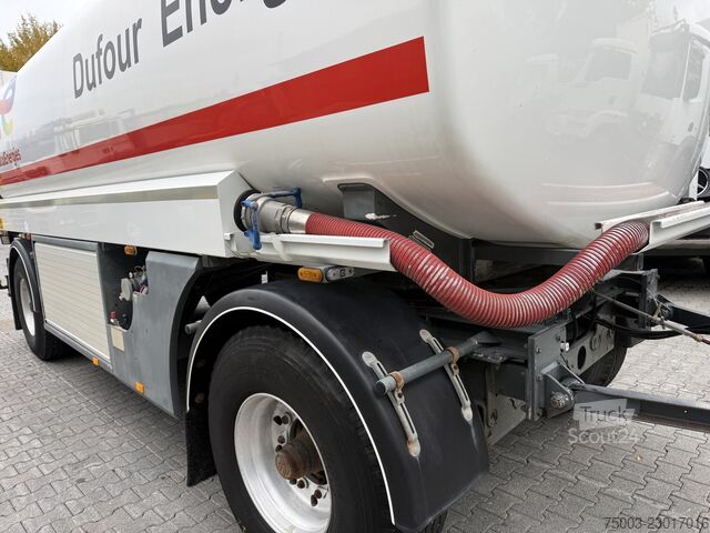 Remolque cisterna  2- Achs Stokota / 22.050 Liter