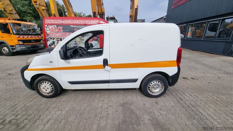 Karavan sa visokim krovom Peugeot Bipper
