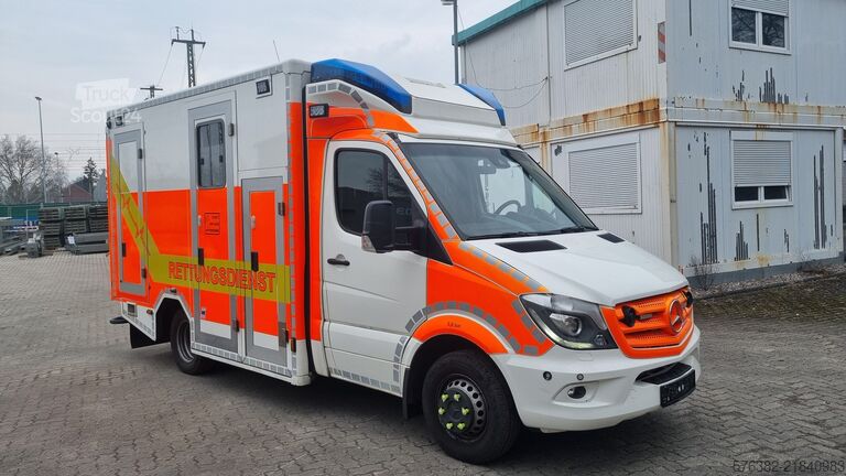 Skapbil Mercedes-Benz Sprinter 519 6 Zylinder Rettungswagen