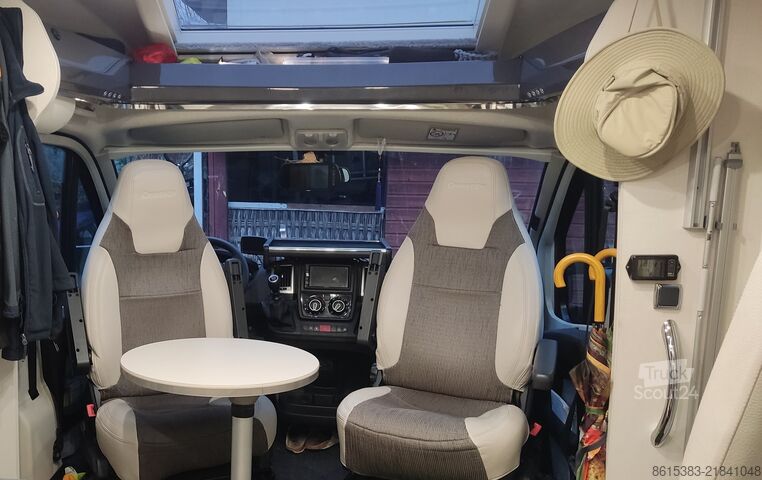 Autocaravana semi-integrada Chausson 611 Welcome Travel Line