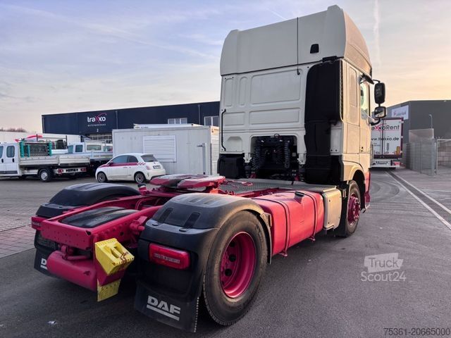 Standartinis vilkikas DAF XF 530 SSC Super Space Cab Prod. 2022 - RETARDER