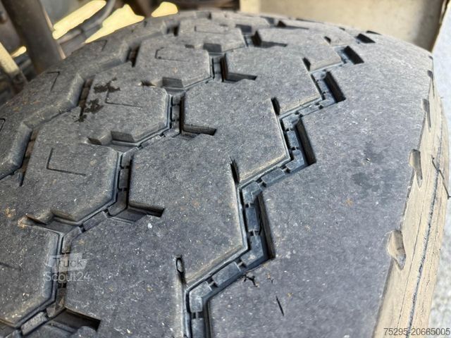 Podvozek nákladního auta IVECO TRAKKER AD340T45 8x4 HIAB Hakenlift Retarder