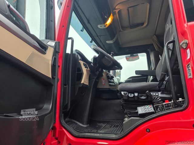 Camion ribaltabile trilaterale MAN TGS 35.500 / 8X4 / Meiller Bordmatik