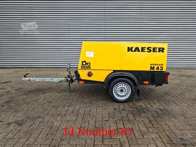 Compressore frigorifero Kaeser M43 7 Bar 2 pieces German registration papers!