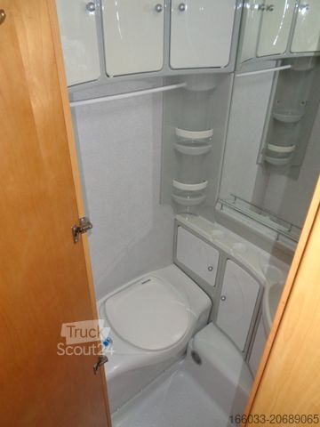 Wohnwagen LMC Ambassador 560 TME *Einzelbetten*Mover*