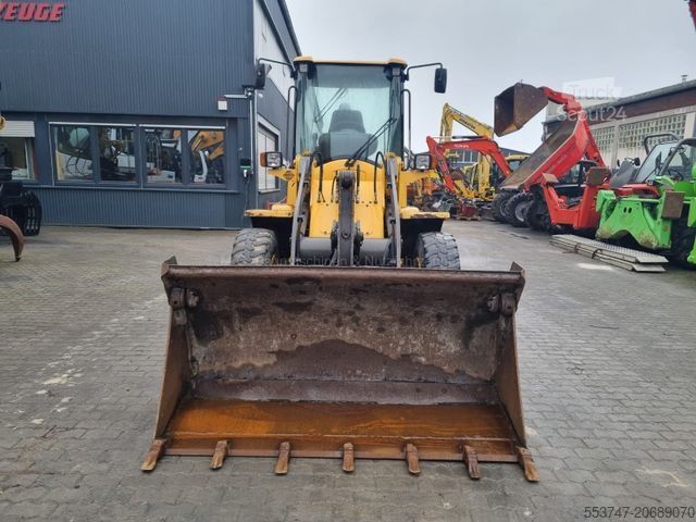 Chargeuse sur pneus VOLVO Volvo L 30 G