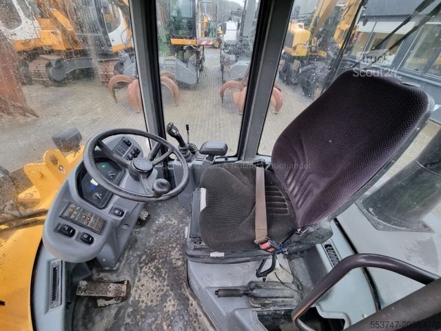 Chargeuse sur pneus VOLVO Volvo L 30 G