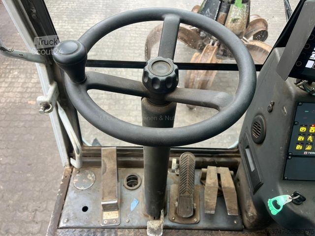 Pelle sur pneus FUCHS Terex Fuchs MHL 340