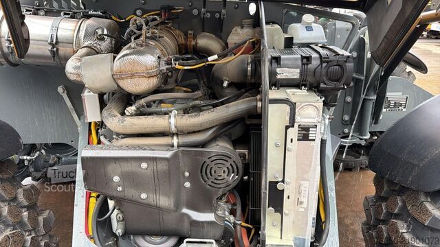Teleskopik yükleyici Liebherr T42-7S (INCL BUCKET / BE MACHINE / LIKE NEW / 7...