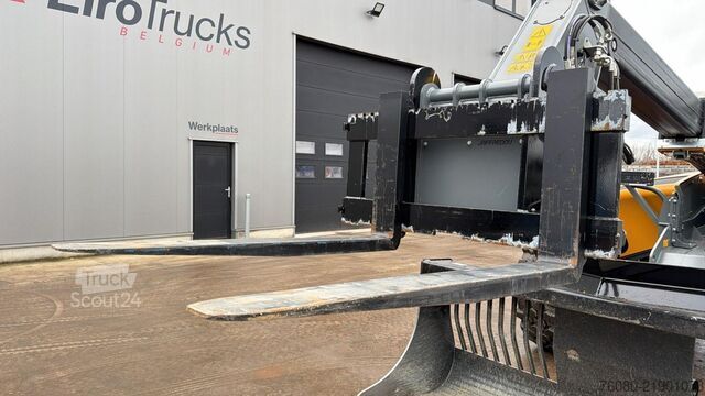 Teleskopik yükleyici Liebherr T42-7S (INCL BUCKET / BE MACHINE / LIKE NEW / 7...