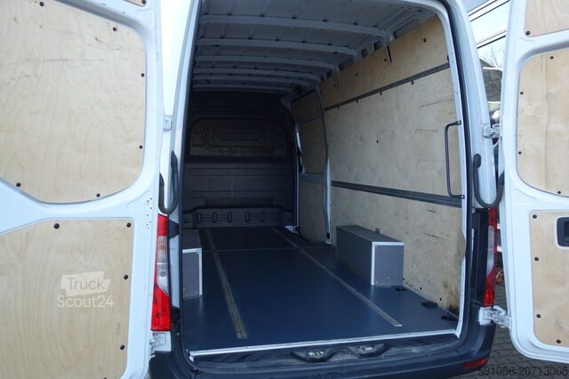 Kastenwagen mercedes-benz Sprinter 319 CDI V6 Kasten Maxi AHK/NAVI/KAM/MBUX