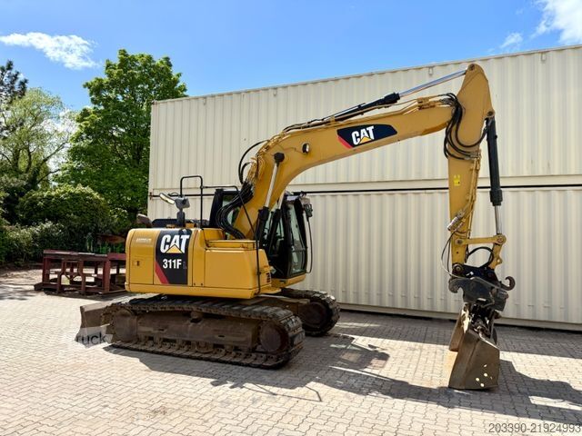 Excavadora de cadenas CATERPILLAR 311FLRR / 2015 BJ / 6.390 H / Deutsche Maschine