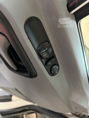 Πυροσβεστικό όχημα MERCEDES-BENZ Sprinter II 519 CDI RTW/KTW*ATM MOTOR*ATM GETRBE