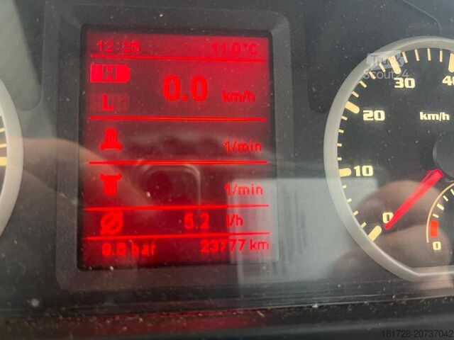 Andra LINDNER Lindner Unitrac 102 EP Vielzweckmaschine