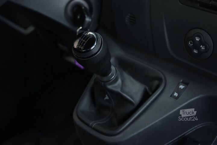 камион с платформа и кран Renault Master TC TP RG L3 T35 ICE CASSONE Casso