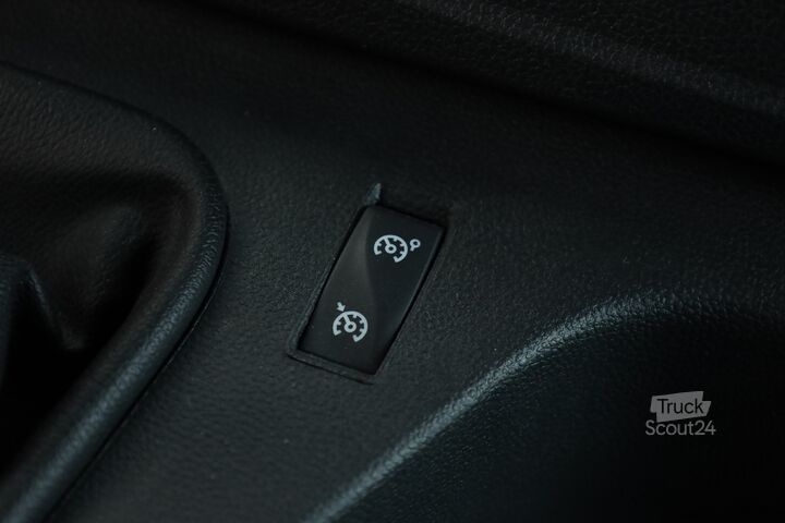 камион с платформа и кран Renault Master TC TP RG L3 T35 ICE CASSONE Casso