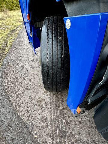 Tractor unit & semi-trailer tractor Mercedes-Benz 2653 6X4