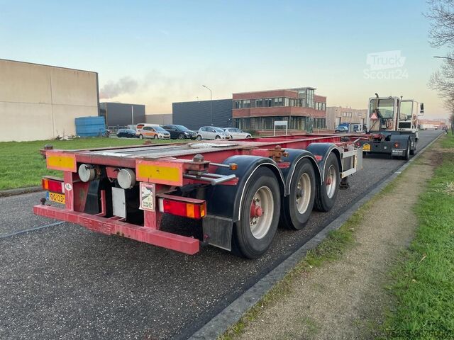 Konteineru pārvadājumi Burg BPO 12-27 CCXGX-00 20/30 FT Chassis / BPW Axles...