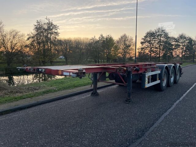 Konteineru pārvadājumi Burg BPO 12-27 CCXGX-00 20/30 FT Chassis / BPW Axles...