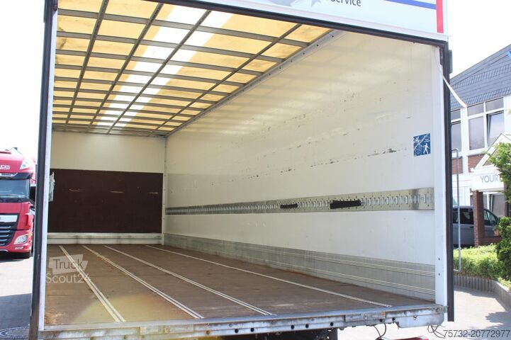 Autocarro con cassone Mercedes-Benz Atego 1321 E6 Koffer Klima Kamera LBW Nur 85 Tkm