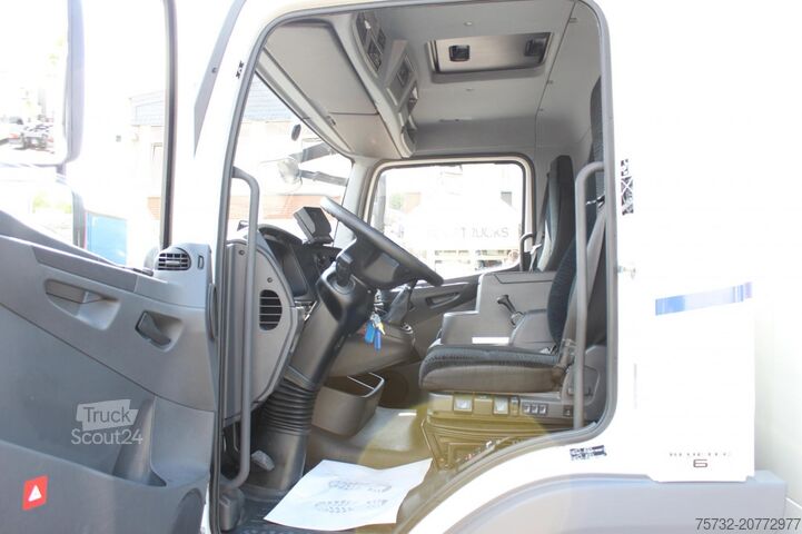 Autocarro con cassone Mercedes-Benz Atego 1321 E6 Koffer Klima Kamera LBW Nur 85 Tkm